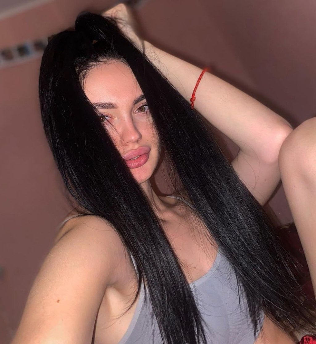 Алиса: проститутки индивидуалки В Сочи